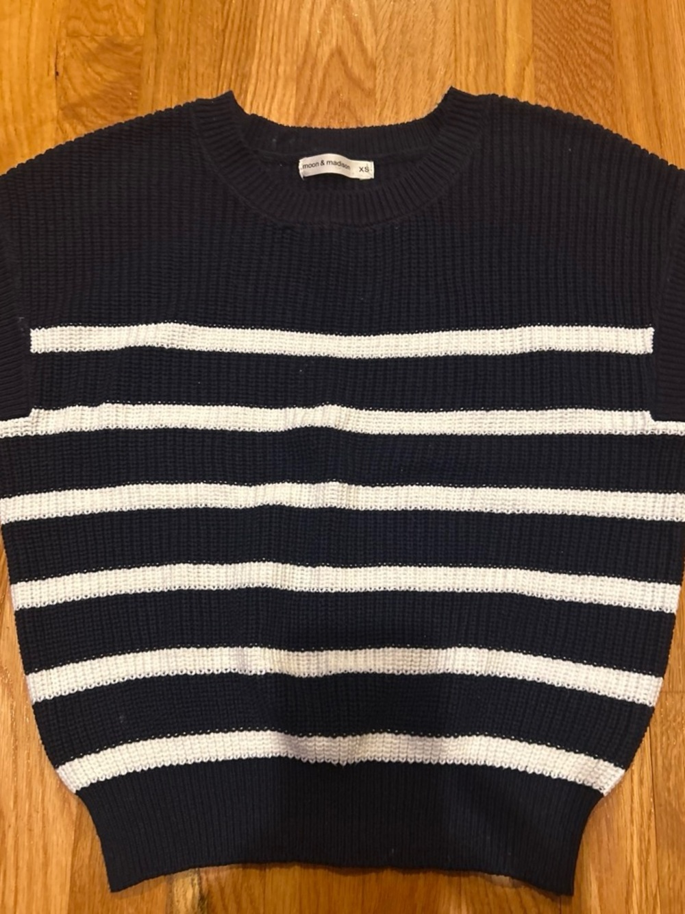 Moon & Madison Navy & White Striped Knit Sweater Vest XS